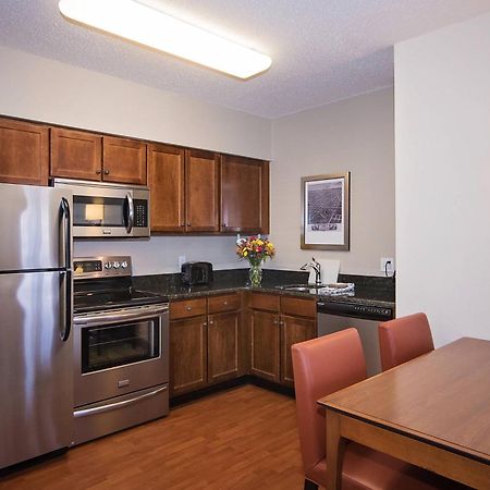 Residence Inn Rochester Mayo Clinic Area Εξωτερικό φωτογραφία